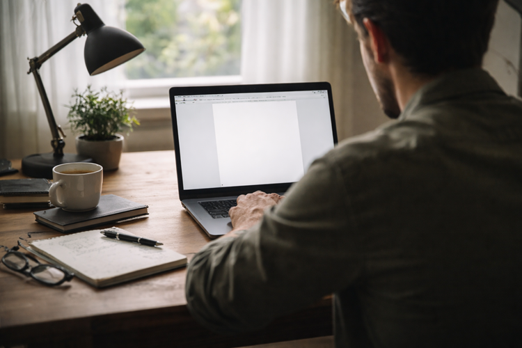 8 Ways to Strengthen Your Opening Paragraph